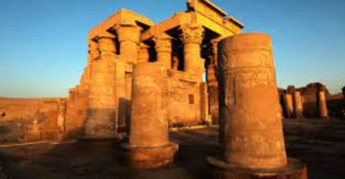 3 Nights & 4 Days Nile Cruise From Aswan - Accommodation and Dining