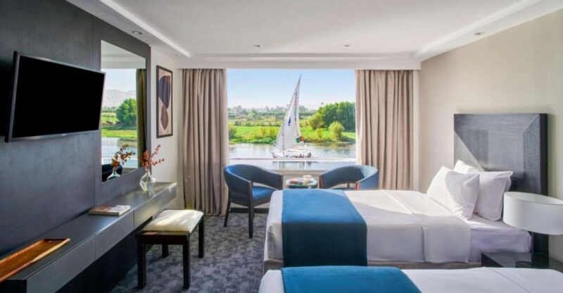 3 Nights Mövenpick MS Royal Lily Nile Cruise From Aswan - Accessibility and Language