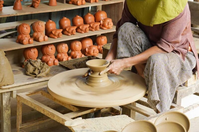 3 Traditional Handicraft Village in 1 Tour - Kim Bong Carpentry Village