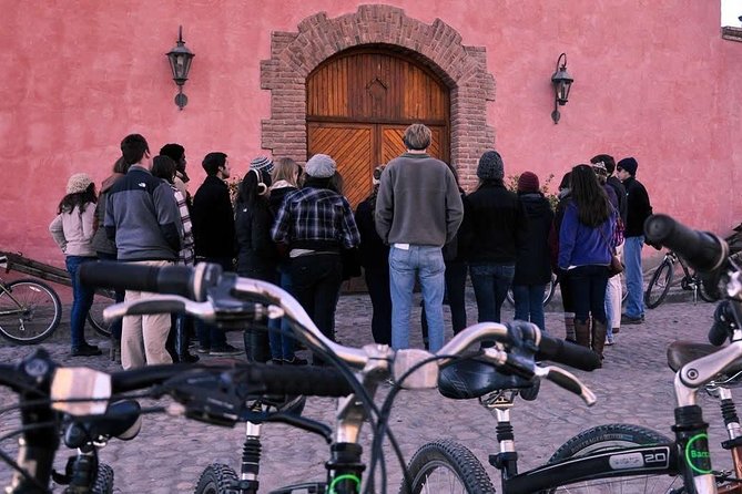 3 Wineries Biking Tour in Chacras De Coria With Lunch - Key Points