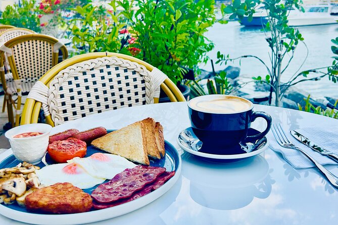 30-Min Jet Ski Tour: English Breakfast, Burj Al Arab View Bliss - Key Points