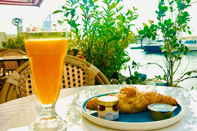 30-Min Jet Ski Tour: English Breakfast, Burj Al Arab View Bliss - Inclusions and Amenities