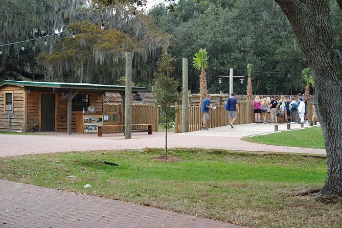 30-Minute Airboat Ride, Lunch, Gem Mining and Park Admission - Gem Mining