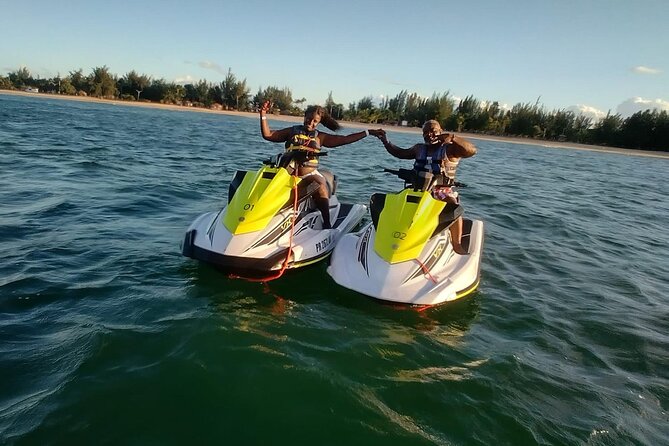 30 Minute Jet Ski Ride Along Isla Verde Beach - Cancellation and Booking Policies