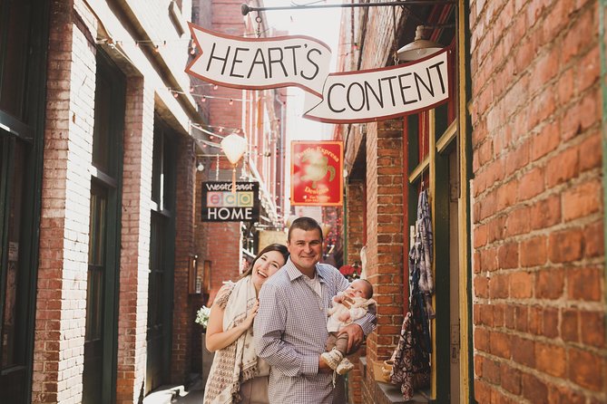 30 Minute Private Vacation Photography Session With Local Photographer in Victoria - Meeting and Pickup Details