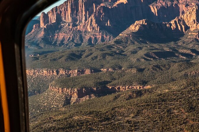 35 Mile - Zion National Park Panoramic Helicopter Flight - Free Cancellation Policy