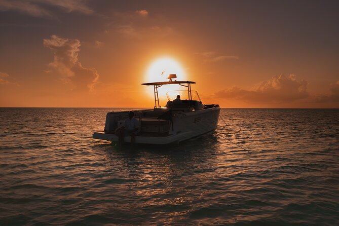 36 Ft Fjord - Scenic Views and Ceviche