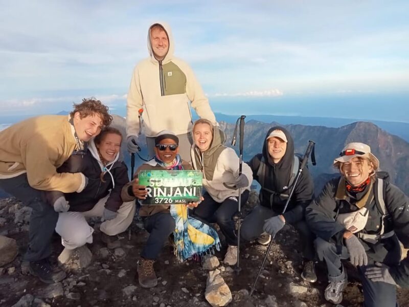 3d/2n Trekking Mount Rinjani Summit Lake and Hot Springs. - Itinerary Highlights