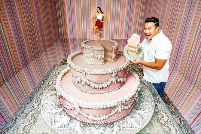 3D Museum of Wonders Admission Ticket - Family-Friendly Entertainment