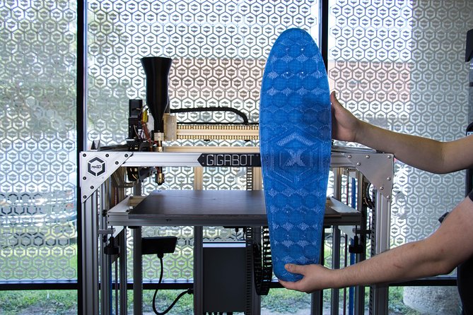 3D Printer Factory Tour Plus 2 Ft Tall Rocket! - Highlight of the 3D Printed Rocket
