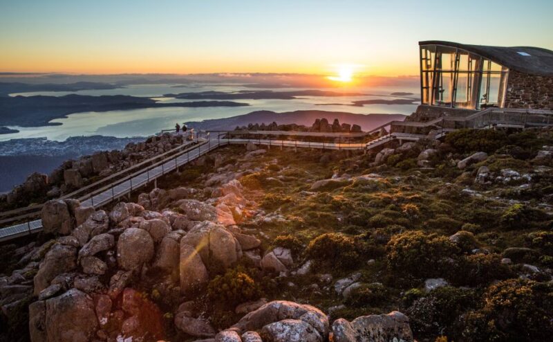 3D Tasmanian Highlights: Hobart, Port Arthur & Bruny Island - Visiting the Historic Richmond