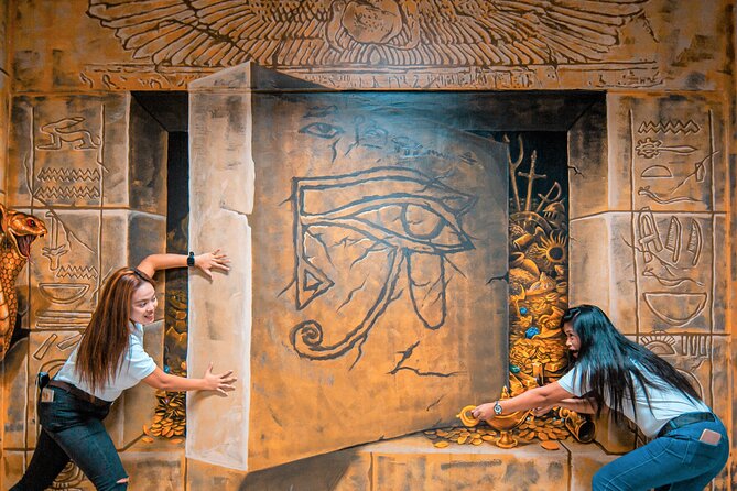 3D World Selfie Museum Dubai - Getting There and Transportation