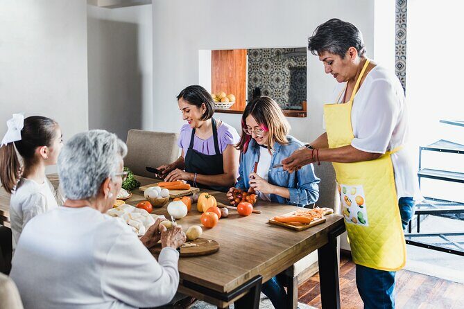 3h Cooking Class in Mexico City: 8 Recipes & Bottomless Drinks - Inside the Experience: What to Expect from This Cooking Class