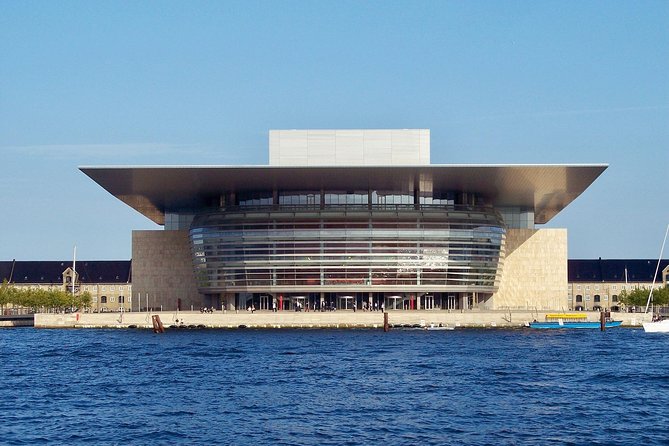 3h Walking Tour, Small Group Max 10 People Copenhagen - Transportation and Group Size