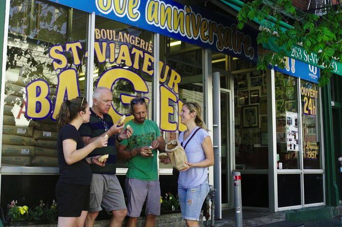 3Hr Montreal Architecture Bike Tour with regular or E-bikes Beer & wine included - A Deep Dive into the Montreal Architecture Bike Tour