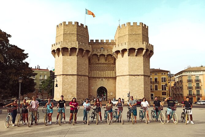 3hs-Hour Guided City Sightseeing and Beaches Bike Private Tour - Included Features and Amenities
