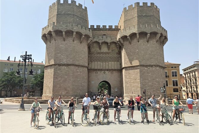 3hs-Hour Guided City Sightseeing and Beaches Bike Private Tour - Booking and Cancellation Policy