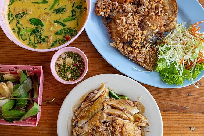 4 Corners of Thailand: A Taste Sensation Food Tour in Hua Hin - Minimum Tour Requirements