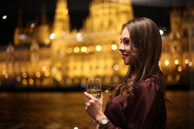 4 Course Dinner Cruise With Piano Battle Show - Dietary Accommodations