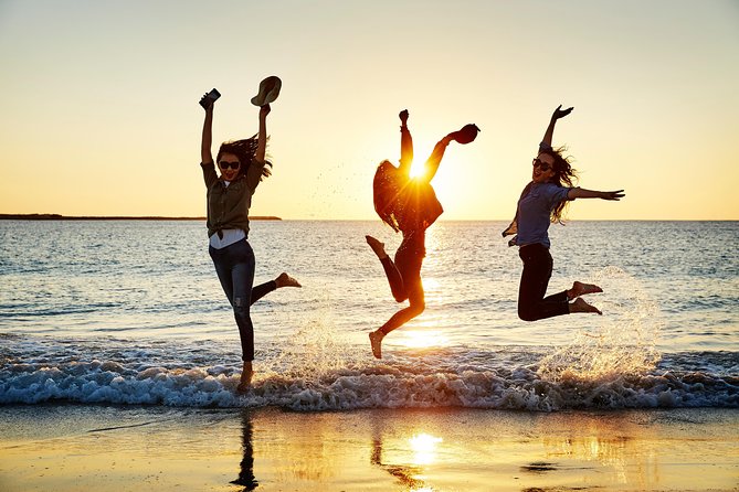 4-Day Coastal Loop via Monkey Mia Dolphins Kalbarri & Pinnacles - Reviews and Feedback
