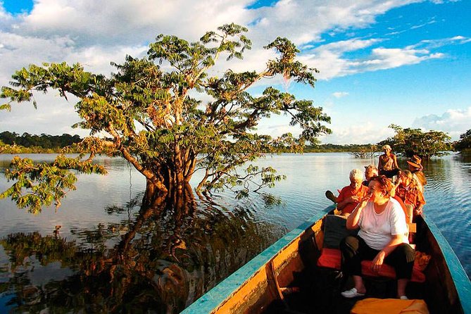 4-Day Ecuador Amazon Jungle Tour - Lodge in Cuyabeno Reserve - Accommodation Details