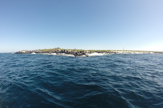 4-Day Galapagos Islands Express Tour - Accommodations and Inclusions