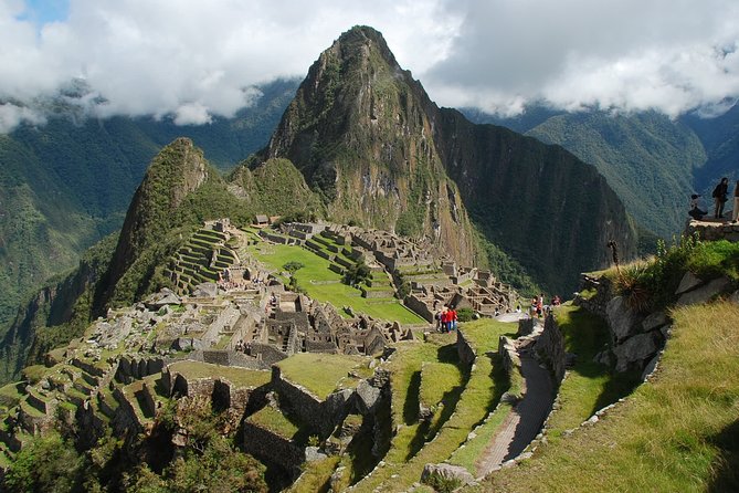 4-Day Inca Trail to Machu Picchu With Camping - Meeting Point and Operating Hours