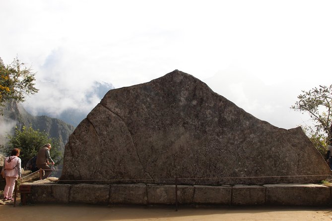 4-Day Lares Trek to Machu Picchu With Optional Hot Springs - Exploring Lares Villages