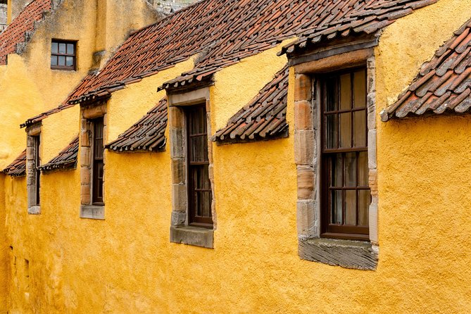 4-Day Outlander Trail Tour From Edinburgh Including Admissions - Booking and Cancellation