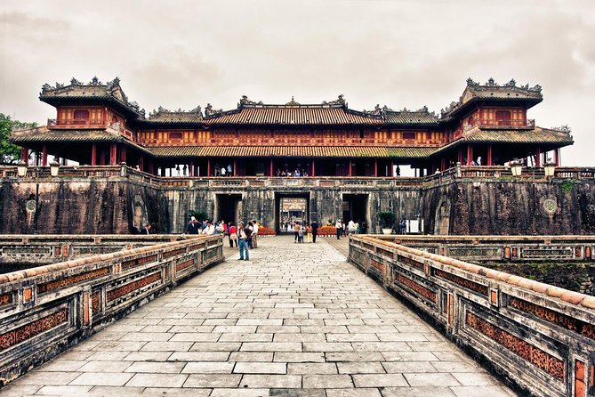 4-Day Private Central Vietnam Tour From Da Nang: Hue, My Son, Hoi an - Taking in Hoi Ans Ancient Charm