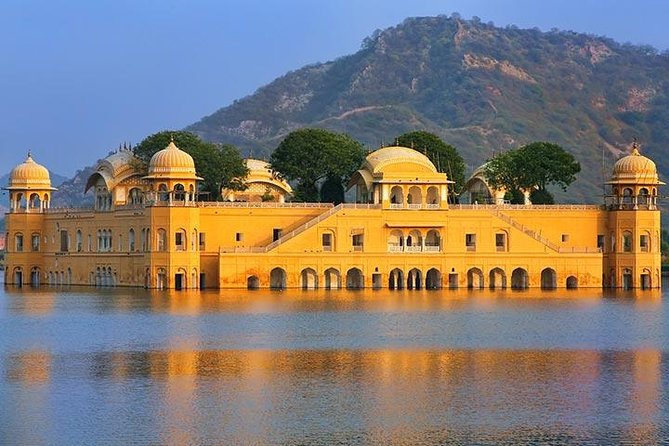 4-Day Private Golden Triangle Tour: Delhi, Agra, and Jaipur - Delhi Monuments and Landmarks