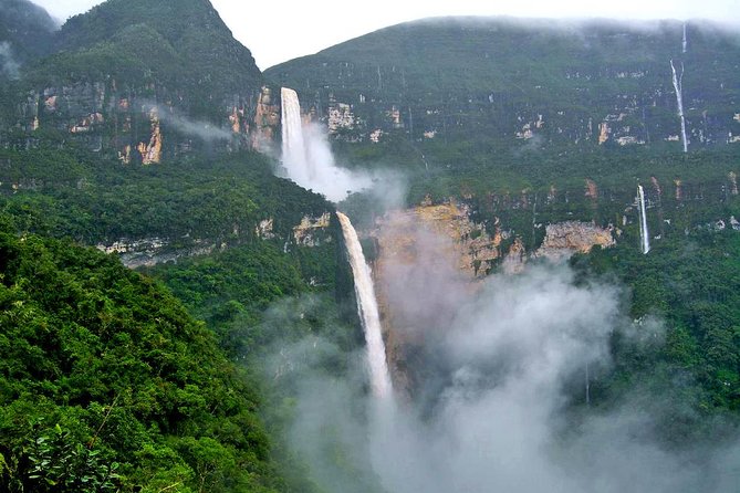 4-Day Private Trip Kuelap and Gocta: History and Nature - Accommodations and Dining
