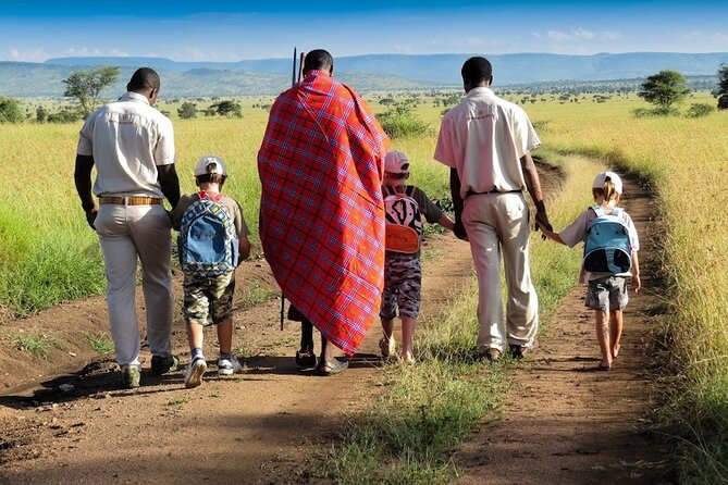 4-Day Safari to Tarangire ,Serengeti and Ngorongoro Crater From Arusha - Meeting and Pickup Logistics