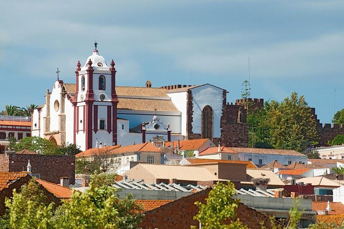 4-Day South Portugal Tour From Lisbon: Lagos, Algarve Coast, Sagres, Évora, Beja and Setúbal - Guided Exploration With Free Time