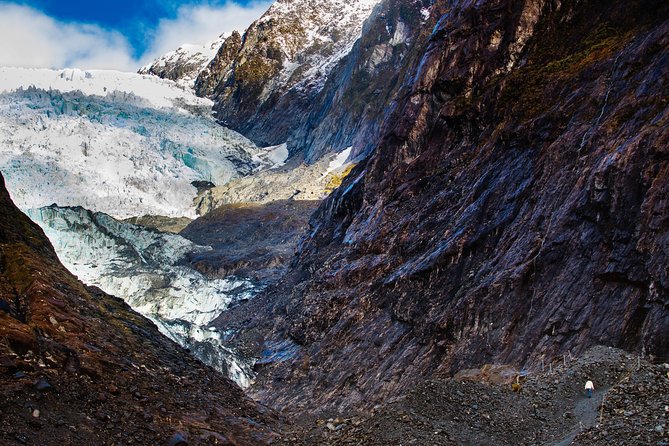 4 Day Southern Circuit: Glaciers, Christchurch and Mt Cook Tour From Queenstown - Accessibility and Participation
