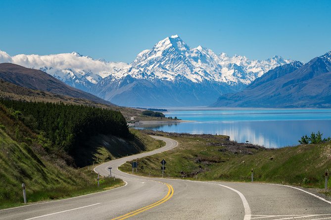 4 Day Southern Circuit: Glaciers, Christchurch and Mt Cook Tour From Queenstown - Exploring Iconic Landscapes