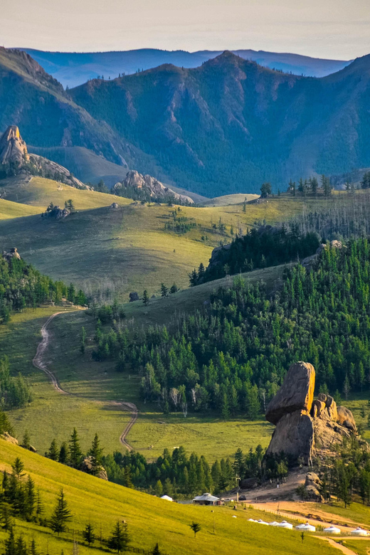 4 Day Terelj Park and Gobi Tour - Inclusions