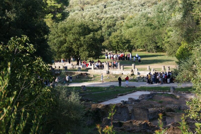 4-Day Tour of Mycenae, Epidaurus, Olympia, Delphi & Meteora - Destination Overview