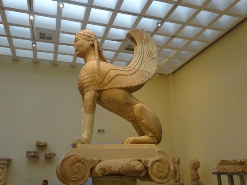 4-Day Tour of Mycenae, Epidaurus, Olympia, Delphi & Meteora - Accommodation Details