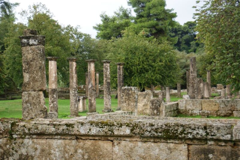 4-Day Tour of Mycenae, Epidaurus, Olympia, Delphi & Meteora - Transportation and Logistics