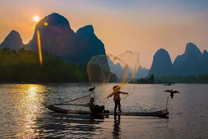 4-Day Tour to Yangshuo Li River Cruise & Longsheng Rice Terraces - Accommodation and Meals