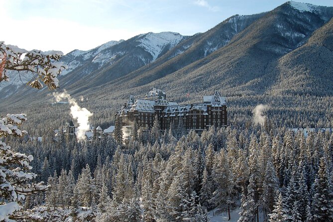 [4-Day Tour] Winter Rockies in Banff, Lake Louise,Johnston Canyon - Booking, Cancellation, and Logistics