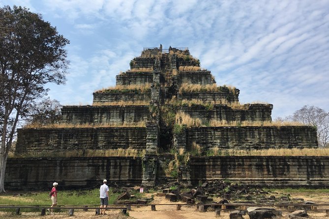 4-Day Tour:Discover Temples of Angkor, Koh Ker, Beng Mealea & Tonle Sap - Experiencing Tonle Sap Lake