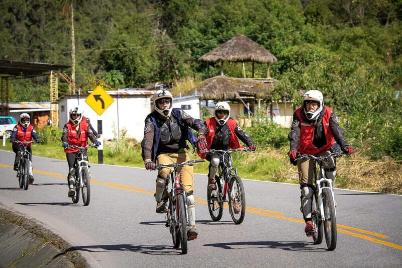 4 Days/3 Nights: Inka Jungle Trek to Machu Picchu - Group Size and Languages