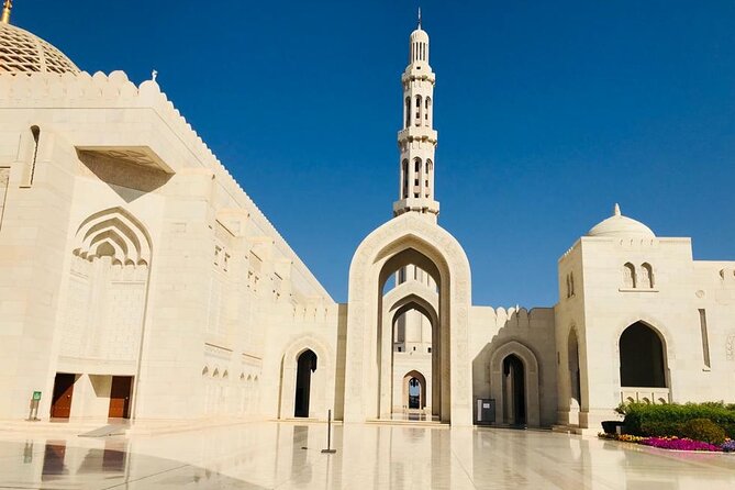 4 Days 3 Nights Package Oman Private Tour - Meal Arrangements