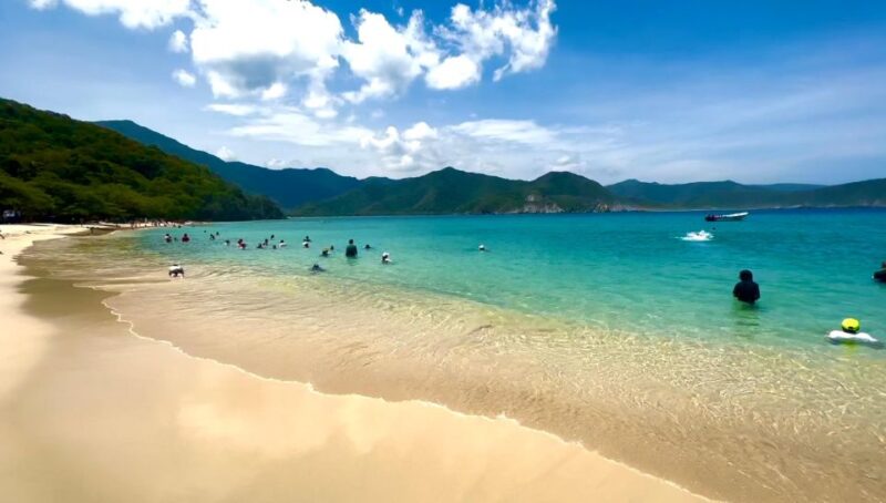 4 Days Adventure; Medellin to Santa Marta- Beach of the Dead - Included and Excluded