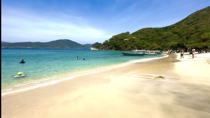4 Days Adventure; Medellin to Santa Marta- Beach of the Dead - Departure and Arrival