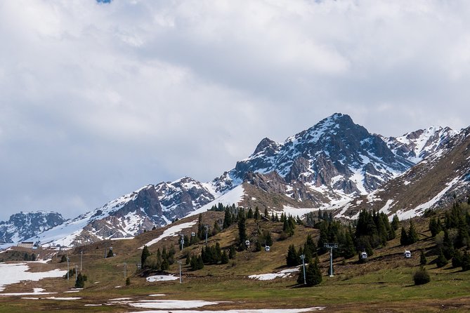4 Days / Discover Lakes and Mountains - Pickup and Accessibility