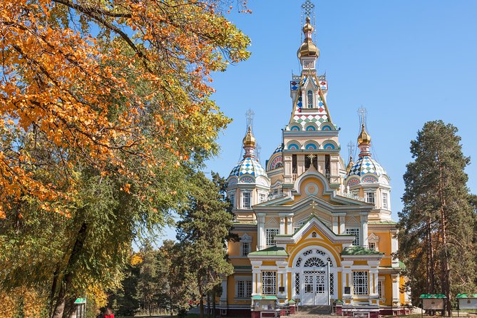 4 Days / Discover Lakes and Mountains - Itinerary