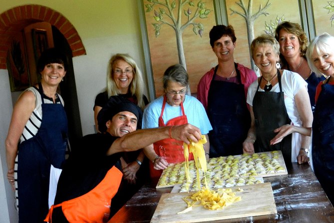 4 Days Flavors of Tuscany Cooking Classes and Arezzo Sightseeing Tour - Traveler Assistance and Support